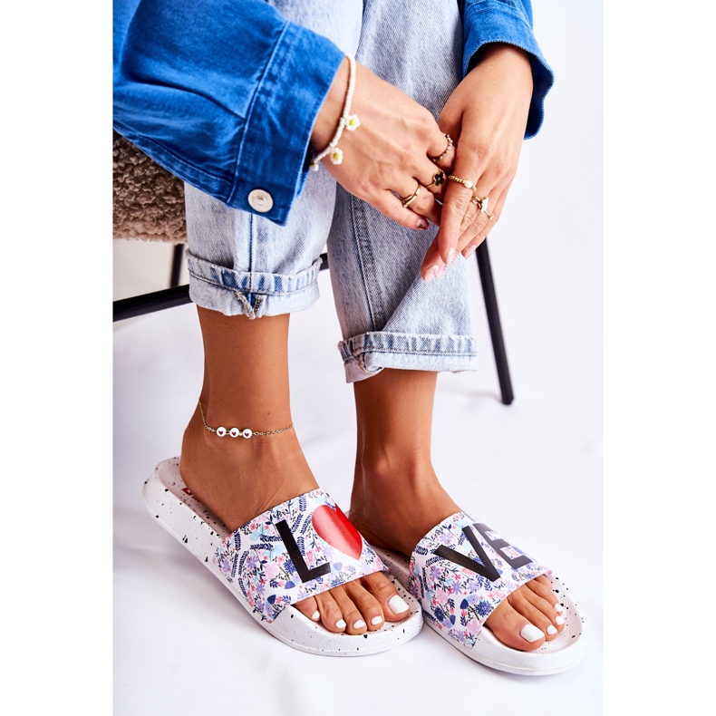 Dámské pantofle Big Star Love White DD274A256 bílý 1