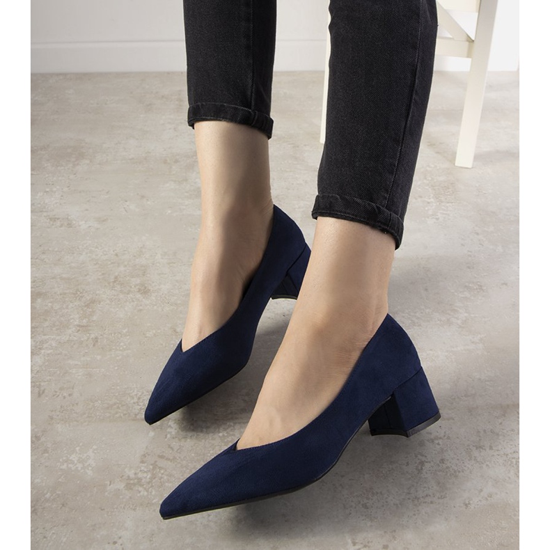 Tmavě modré lodičky na florenském sloupku modrý 2