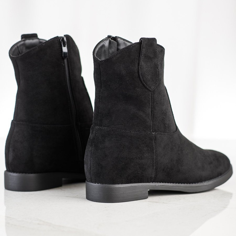 J. Star Černé Cowgirls Na Klínu černá 1