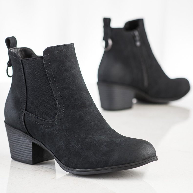 J. Star Pohodlné kozačky na nízkém sloupku černá 1