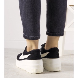 Černé sportovní tenisky s vysokou podrážkou Chillout černá 1 Černé sportovní tenisky s vysokou podrážkou Chillout černá 1