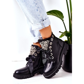 PS1 Teplí dělníci s kovovými perlami, černá Perla 3