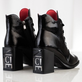 Filippo Lakované boty na sloupku černá 1