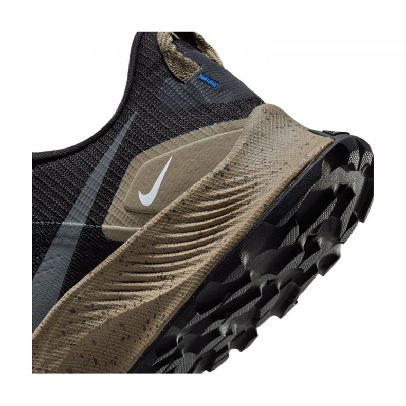 Běžecká obuv Nike Pegasus Trail 3 M DM6161-010 černý 1