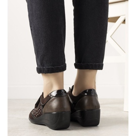 Hnědé brogues na klínu Merante hnědý 1