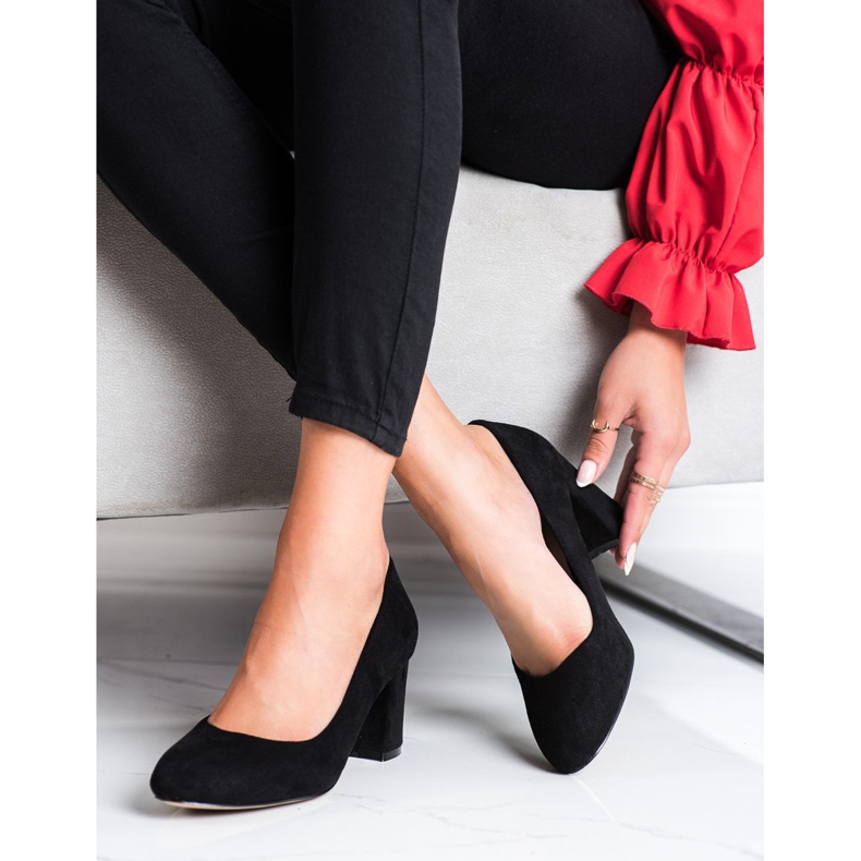 Sabatina Čerpadla Na Sloupu černý 2