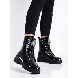 S. BARSKI Dělníci s krystalovým ornamentem S.BARSKI černá 1