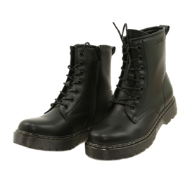 Izolované pracovníky žen Big Star II274105 Black černá 2