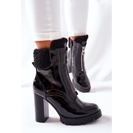 Lakované černé boty na sloupku Arleston černý 1