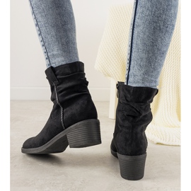 Dámské černé prošívané boty Cognac černá 1