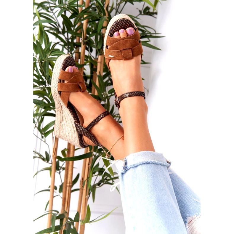 Kožené sandály na klínu Big Star HH274377 hnědé hnědý 1