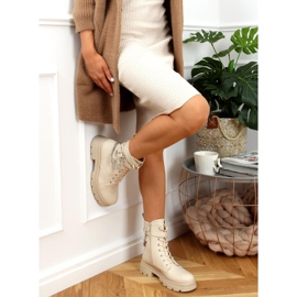 Pracovníci s řetězy RQ381 béžová béžový 1