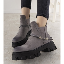 Šedé kozačky s náramkem Fearless šedá 1