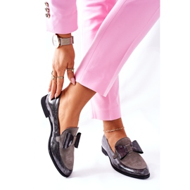 Dámské lakované mokasíny Brogues Maciejka šedé 04099-03 / 00-1 šedá 2