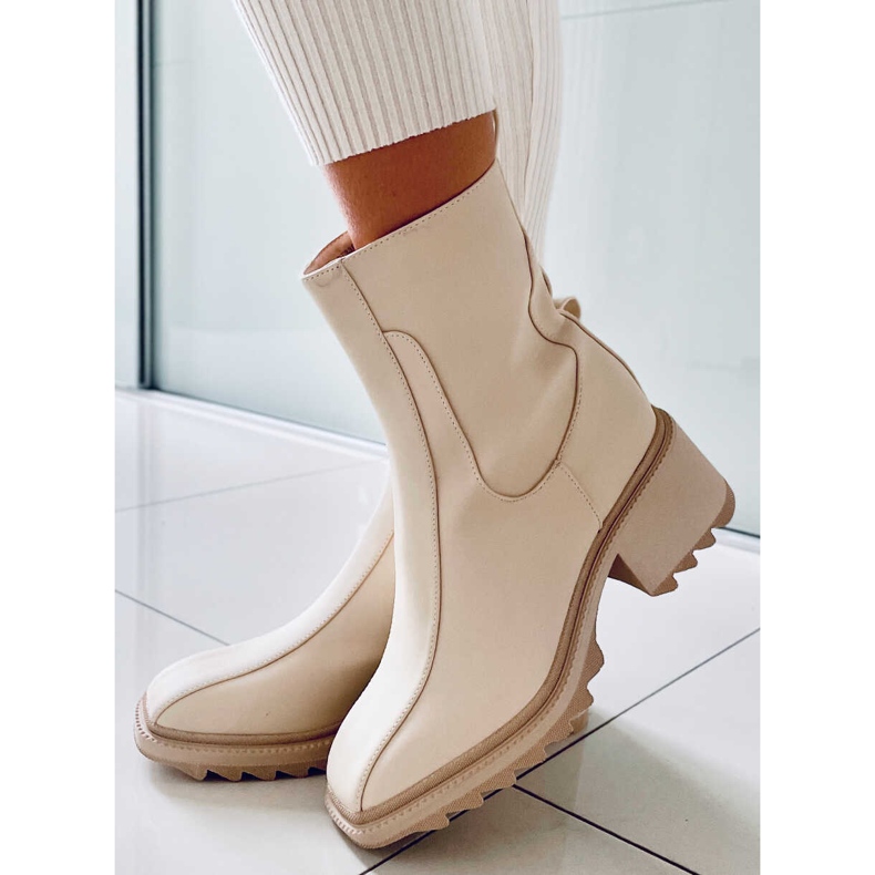 Krémové dámské kozačky QT33P Béžové béžový 1 Krémové dámské kozačky QT33P Béžové béžový 1