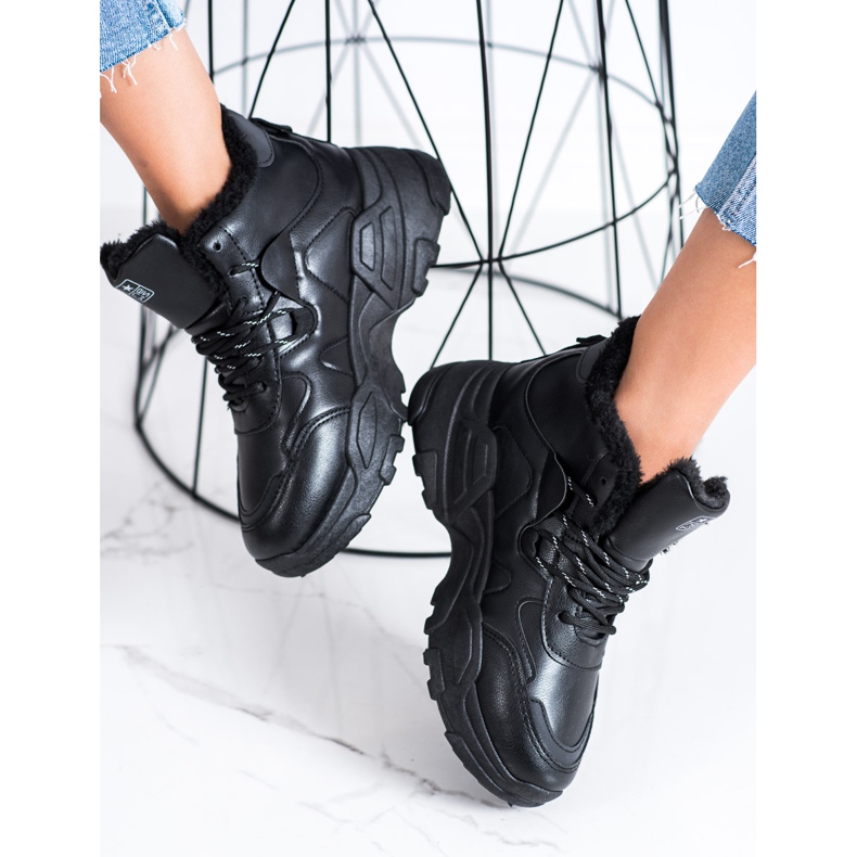 Evento Teplé boty Tenisky černý 2