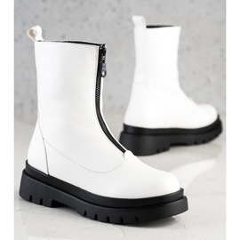 Evento Bílí dělníci na jezdci bílý 1