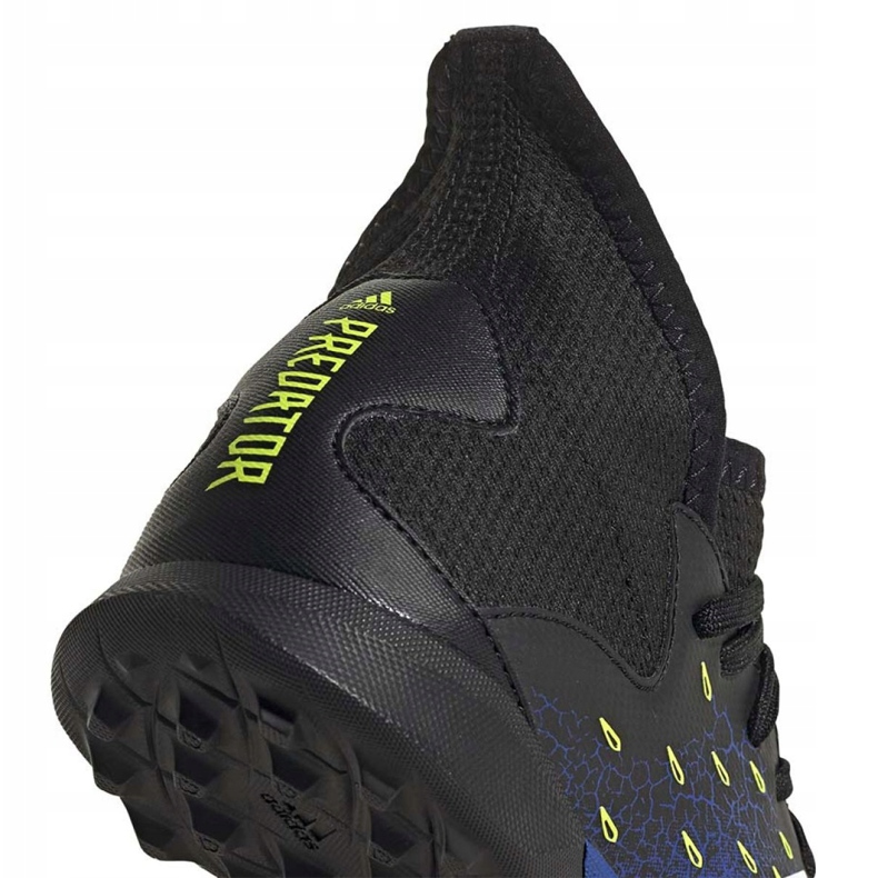 Kopačky Adidas Predator Freak.3 Tf Jr FY0624 modrý 6