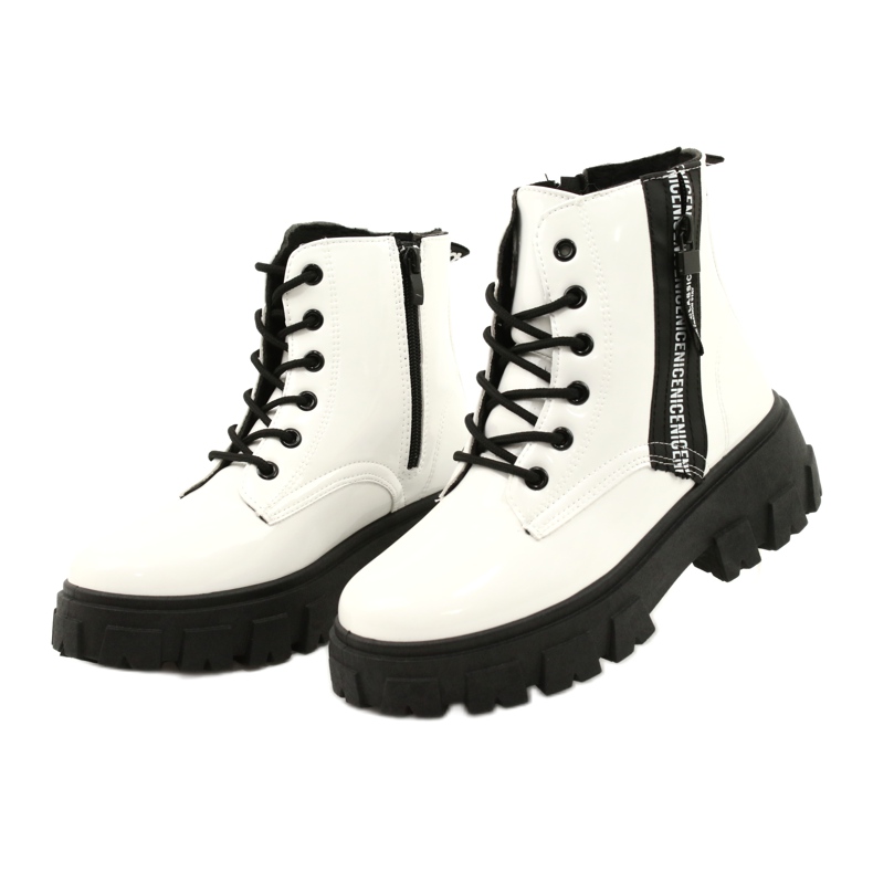 News Workery Timberki 21BT26-4266 White bílý černá 1