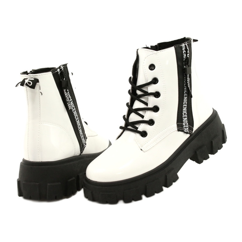 News Workery Timberki 21BT26-4266 White bílý černý 2