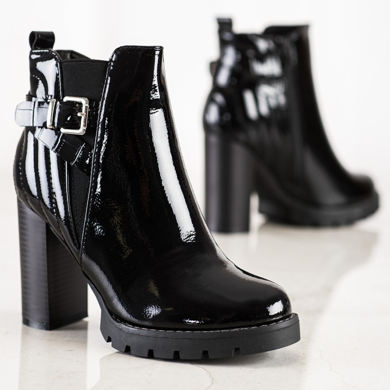 Erynn Kozačky na vysokém podpatku černá 1