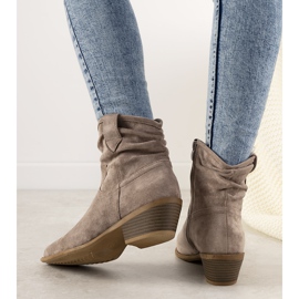 Hnědé dámské kovbojské boty Taup hnědý 1