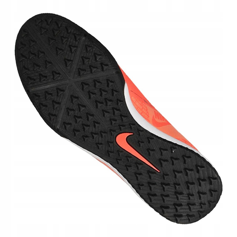 Kopačky Nike Phantom Vnm Academy Tf M AO0571-810 pomerančový 4