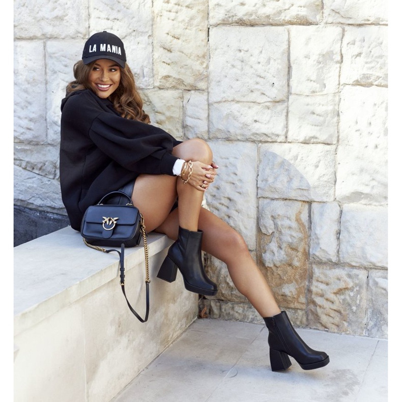 FJ1 Dámské teplé boty Square Post Black Closer černý 2