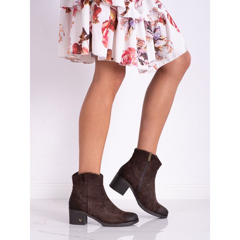 Pohodlné semišové boty VINCEZA hnědý 2