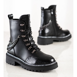 S. BARSKI Dělníci s řetězem od S. Bararského černá 1