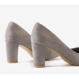 Šedé klasické lodičky na sloupku Barrington šedá 1