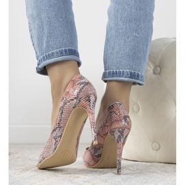 Červená stilettos ve vzoru Graceiny hadí kůže červený 1