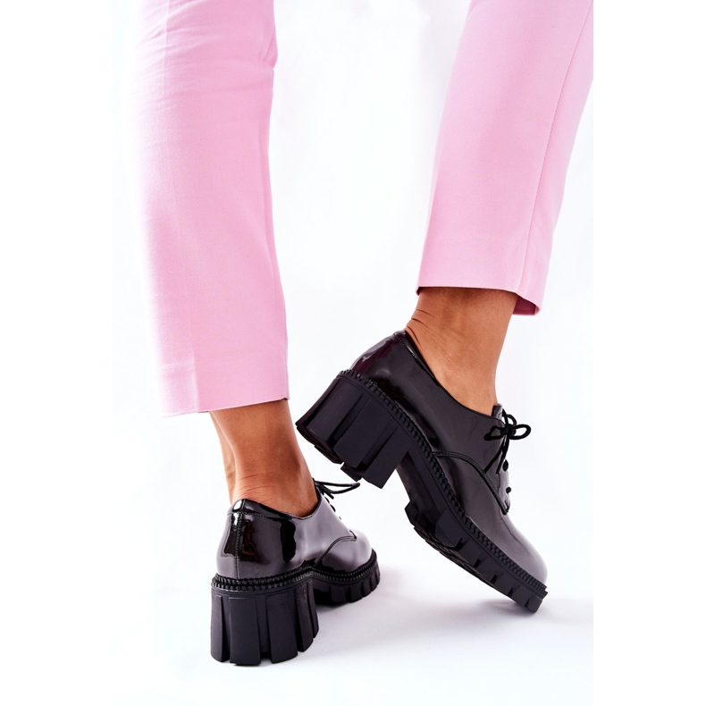 S.Barski Lakované, svázané černo-šedé boty Mosa černá šedá 1