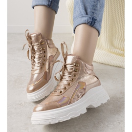 Růžové zimní tenisky Doyon růžový 1