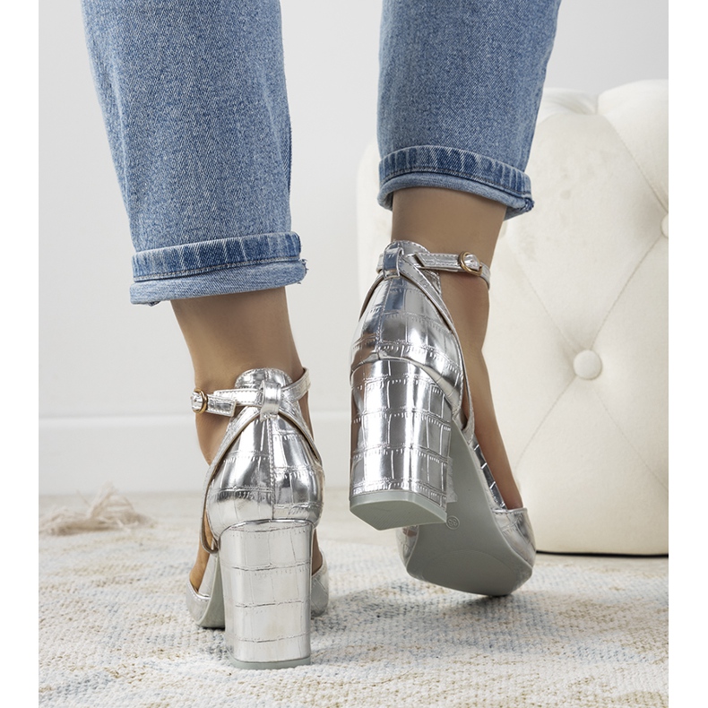 Stříbrné lodičky na příspěvku Davies stříbrný 1 Stříbrné lodičky na příspěvku Davies stříbrný 1