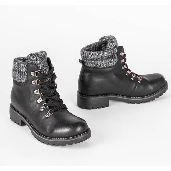 Černé tašky s tkanou vložkou Ally černá 1