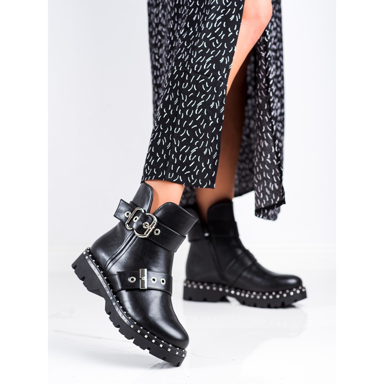 Janessa Pracovníci s Jet černá 2