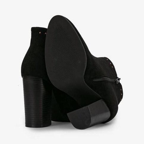 Černé kotníkové boty na sloupku Cosette černá 2