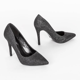 Černé vysoké podpatky od Melody černý 1