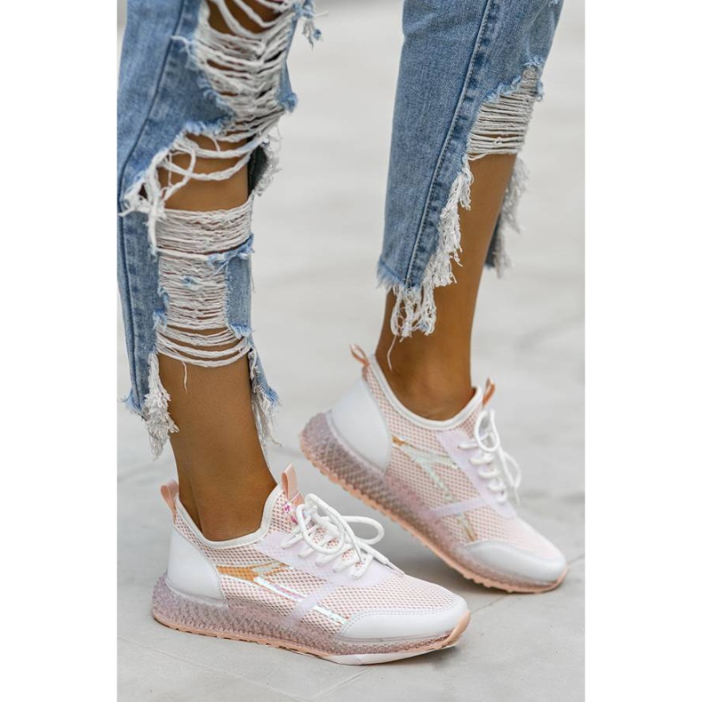 Bílé trenéry s ozdobami Lil bílý růžový 1 Bílé trenéry s ozdobami Lil bílý růžový 1