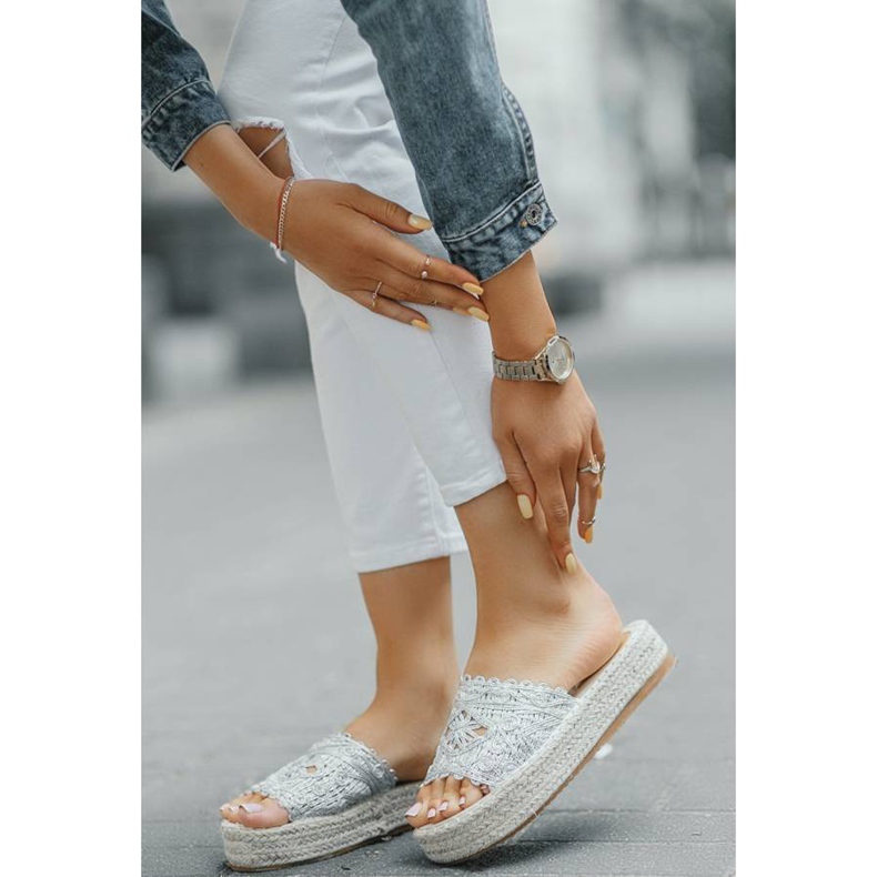 Stříbrné pantofle na platformě Sudden Draft stříbro 1