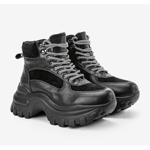 Černé tenisky na platformě Big City Girl černá 1