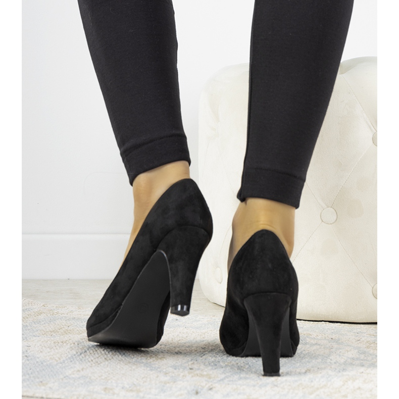 Černé lodičky na sloupku z eko kůže Sara černá 1