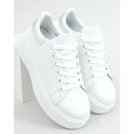 Bílé dámské tenisky T0YD8240-5 WHITE / SILVER bílý stříbro 2