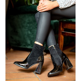 S. BARSKI Boty na trapézovém podpatku S.BARSKI černá 1 S. BARSKI Boty na trapézovém podpatku S.BARSKI černá 1