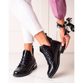 W. Potocki Módní kozačky s vykrojeným Potocki černá 1