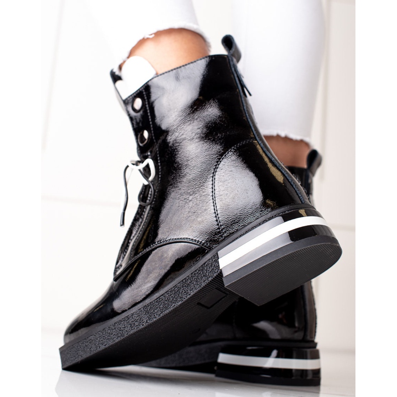 Módní kožené boty ARTIKER černá 2