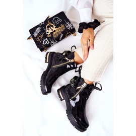 PM1 Klasické lakované boty s černým pruhem Lorie černá 2