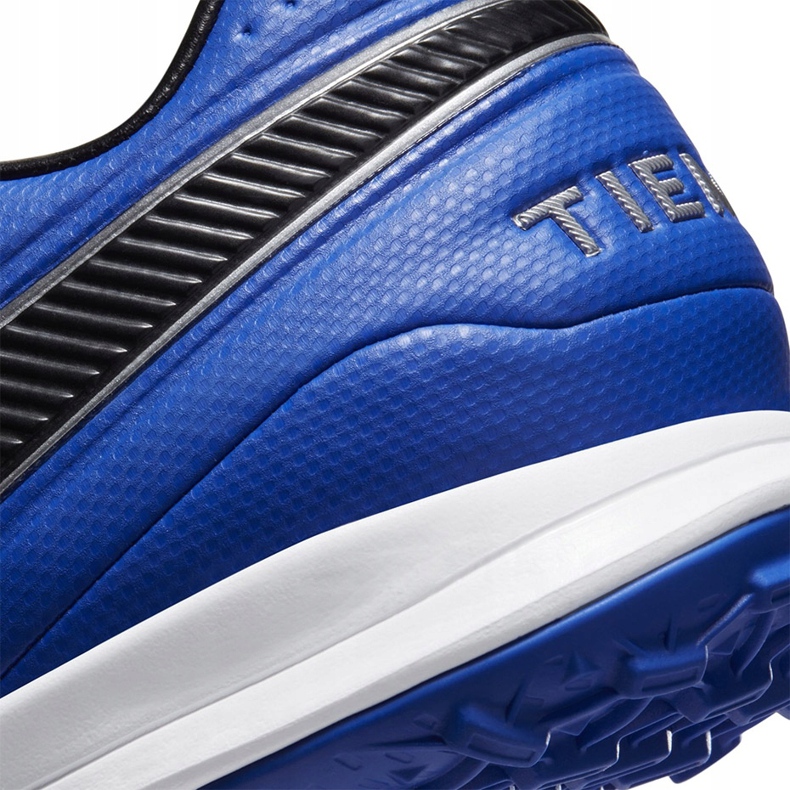 Kopačky Nike Tiempo Legend 8 Pro Tf M AT6136 104 bílý 4