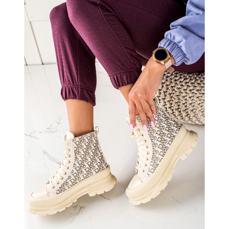 TRENDI Vysoké béžové módní tenisky béžový 1